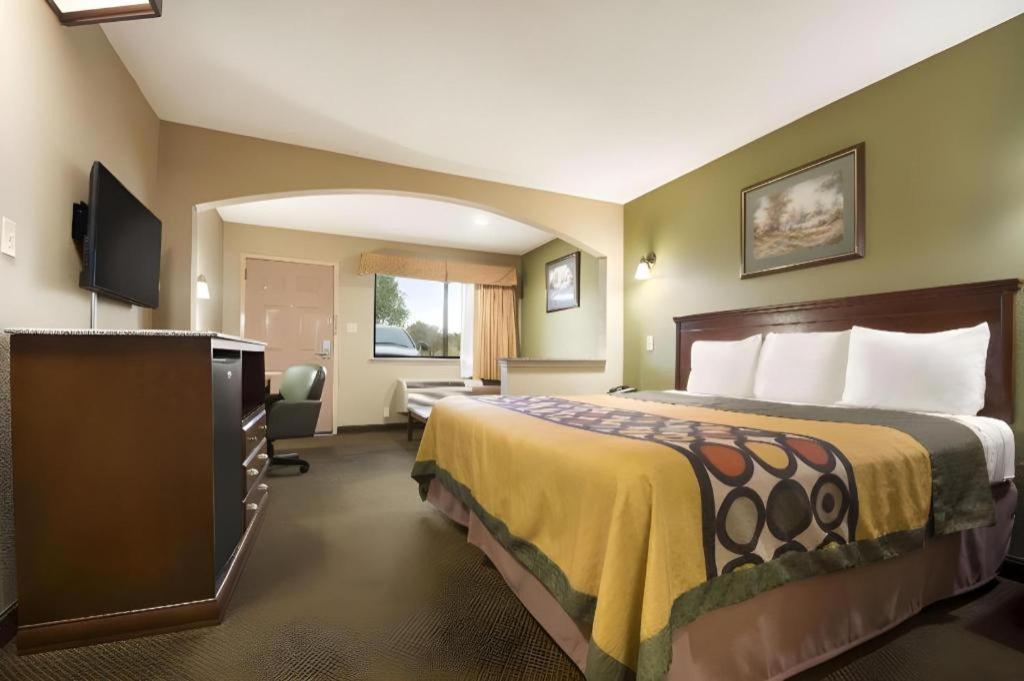 Hotel Super 8 By Wyndham Baton Rouge/I-12 Exterior foto